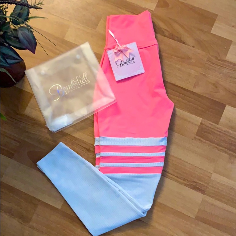 Bombshell sportswear